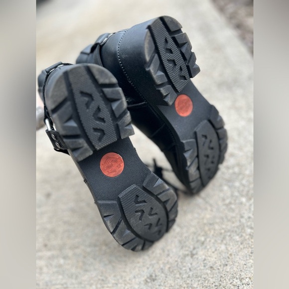 Harley Davidson Boots - Picture 6 of 9